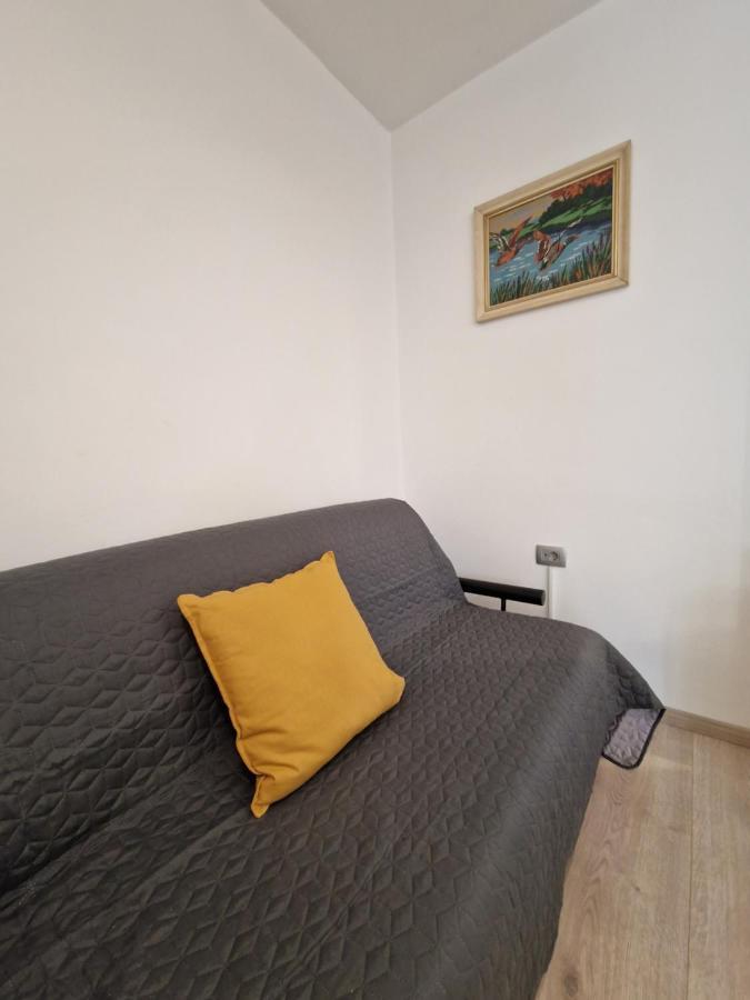 Apartmán Medeni Apartma Pivka Exteriér fotografie